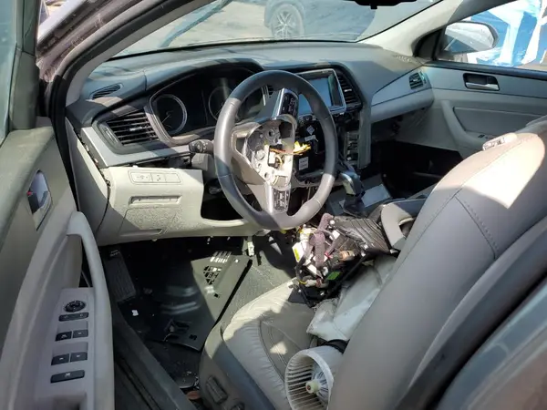 5NPE34AF0JH636512 2018 HYUNDAI SONATA - Image 8