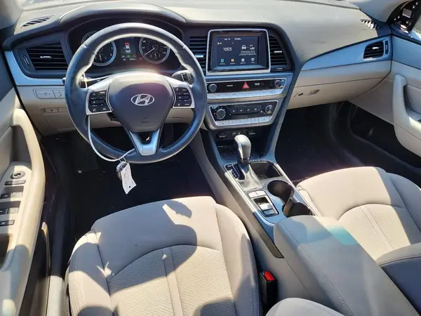 5NPE34AF0JH637465 2018 HYUNDAI SONATA - Image 8