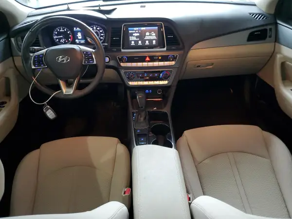 5NPE34AF0JH640138 2018 HYUNDAI SONATA - Image 8