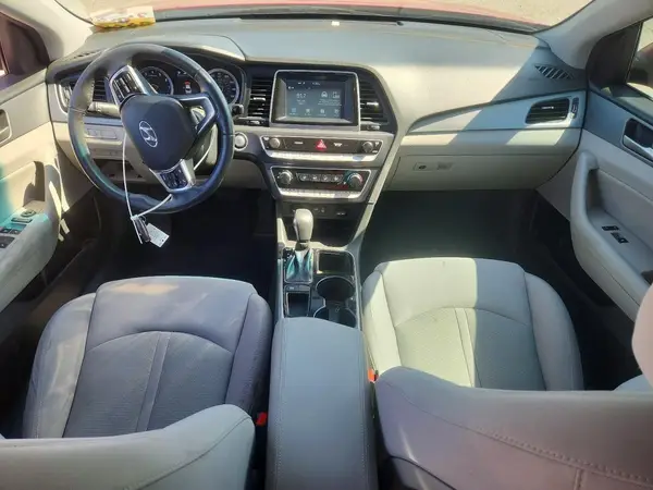 5NPE34AF0JH640169 2018 HYUNDAI SONATA - Image 8