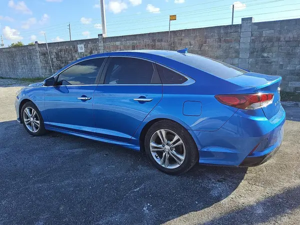 5NPE34AF0JH641645 2018 HYUNDAI SONATA - Image 2
