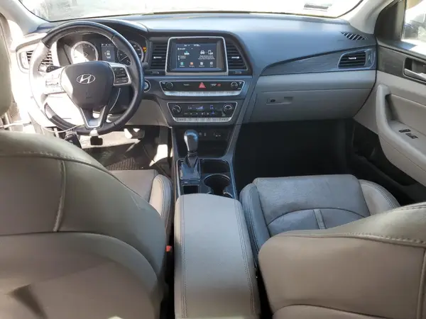 5NPE34AF0JH643878 2018 HYUNDAI SONATA - Image 8