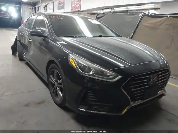 5NPE34AF0JH645128 2018 HYUNDAI SONATA - Image 1
