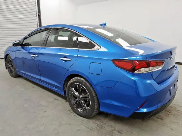 5NPE34AF0JH646585 2018 HYUNDAI SONATA - Image 2