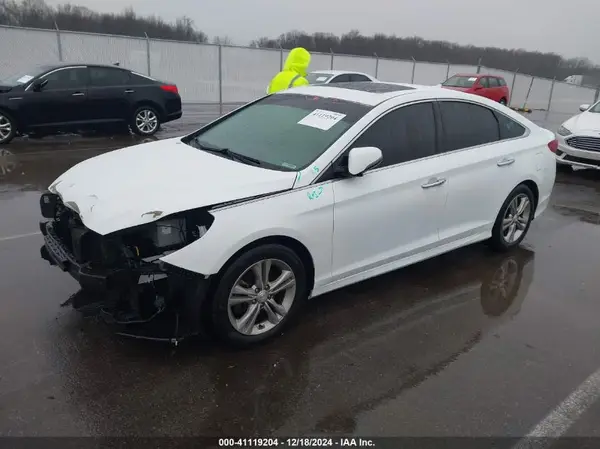5NPE34AF0JH647218 2018 HYUNDAI SONATA - Image 2