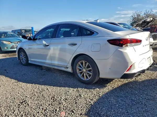 5NPE34AF0JH649308 2018 HYUNDAI SONATA - Image 2