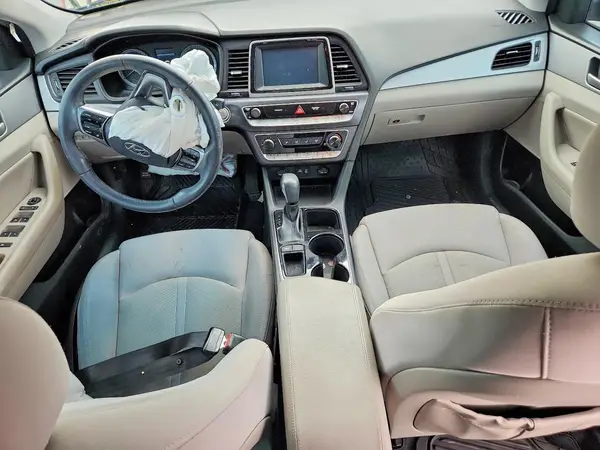 5NPE34AF0JH649857 2018 HYUNDAI SONATA - Image 8
