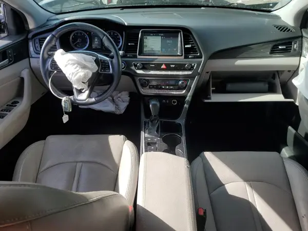 5NPE34AF0JH651642 2018 HYUNDAI SONATA - Image 8