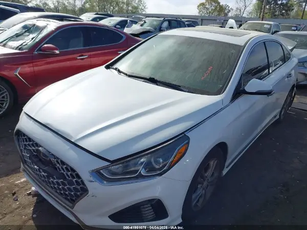 5NPE34AF0JH652080 2018 HYUNDAI SONATA - Image 2