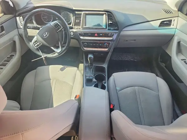 5NPE34AF0JH652239 2018 HYUNDAI SONATA - Image 8