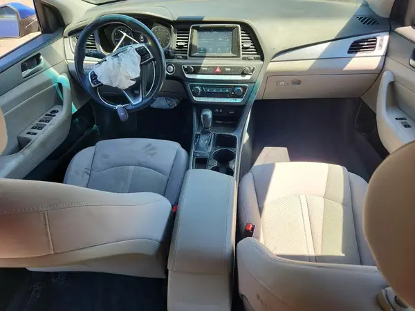 5NPE34AF0JH655285 2018 HYUNDAI SONATA - Image 8