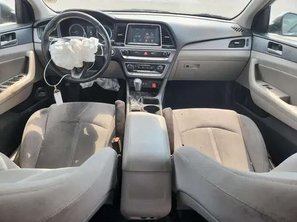 5NPE34AF0JH656081 2018 HYUNDAI SONATA - Image 8