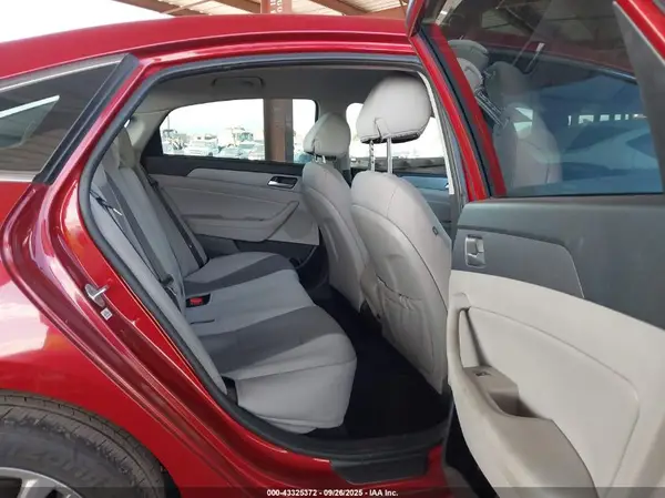 5NPE34AF0JH657120 2018 HYUNDAI SONATA - Image 8