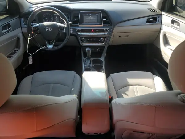 5NPE34AF0JH657618 2024 HYUNDAI SONATA - Image 8