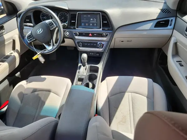 5NPE34AF0JH660549 2018 HYUNDAI SONATA - Image 8