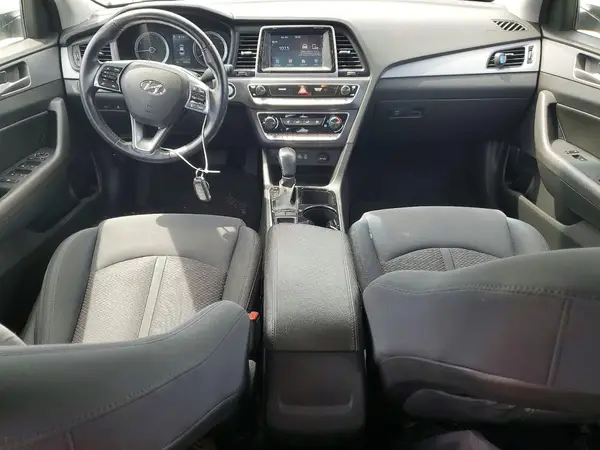 5NPE34AF0JH661197 2017 HYUNDAI SONATA - Image 8