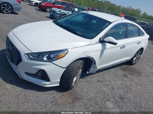 5NPE34AF0JH664956 2018 HYUNDAI SONATA - Image 2