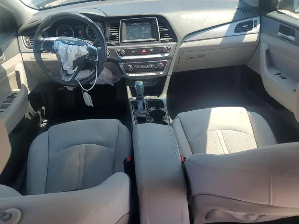 5NPE34AF0JH665573 2018 HYUNDAI SONATA - Image 8
