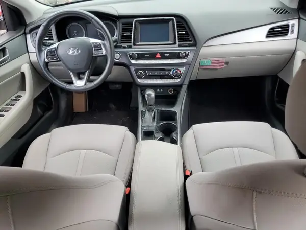 5NPE34AF0JH668666 2018 HYUNDAI SONATA - Image 8
