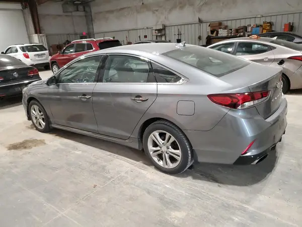 5NPE34AF0JH676122 2018 HYUNDAI SONATA - Image 2