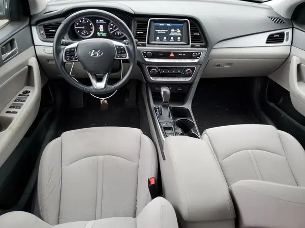 5NPE34AF0JH676251 2018 HYUNDAI SONATA - Image 8