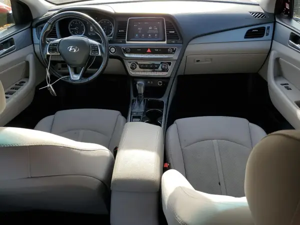 5NPE34AF0JH678288 2018 HYUNDAI SONATA - Image 8