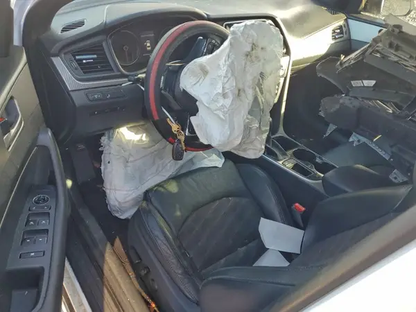 5NPE34AF0JH680493 2018 HYUNDAI SONATA - Image 8