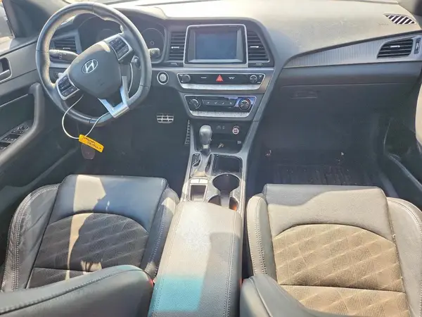 5NPE34AF0JH680557 2018 HYUNDAI SONATA - Image 8