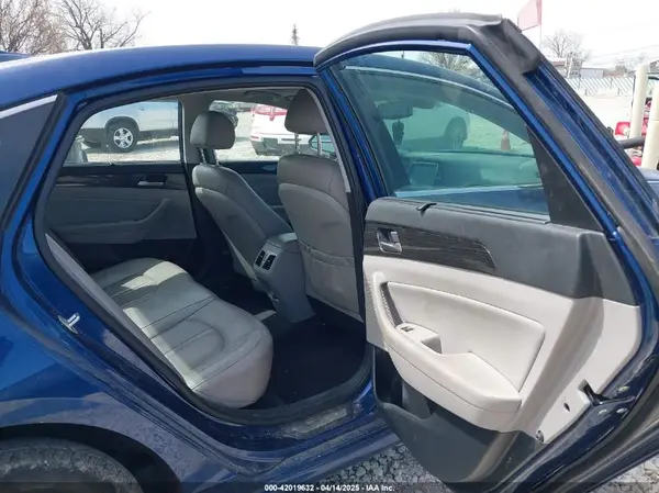 5NPE34AF0JH685998 2018 HYUNDAI SONATA - Image 8