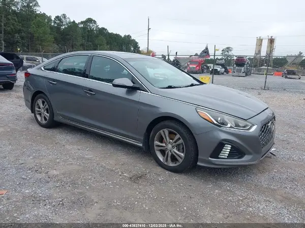 5NPE34AF0JH686911 2018 HYUNDAI SONATA - Image 1
