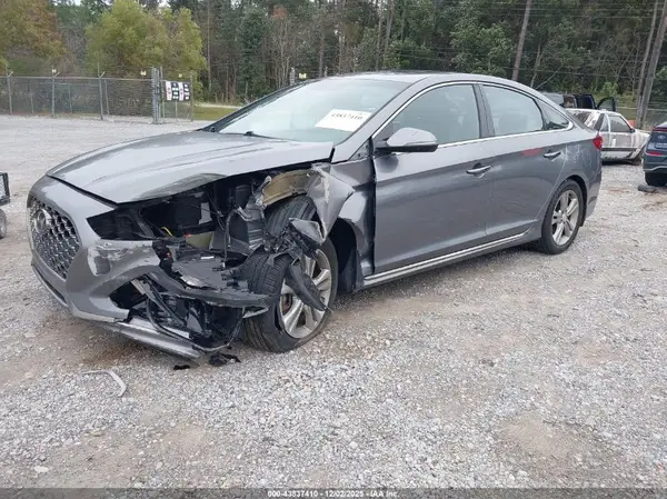 5NPE34AF0JH686911 2018 HYUNDAI SONATA - Image 2