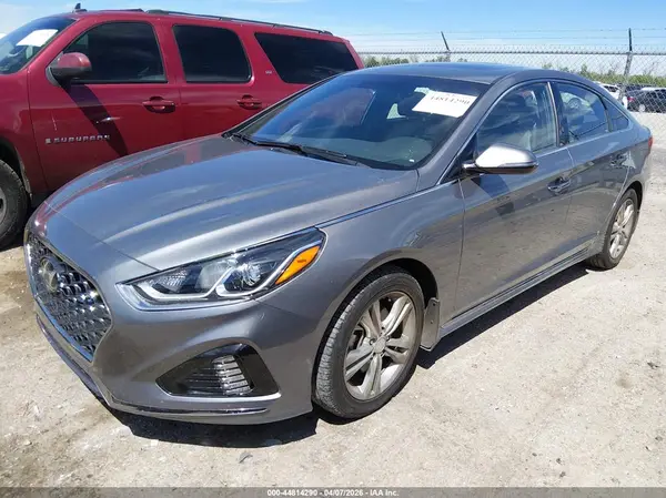 5NPE34AF0JH688299 2018 HYUNDAI SONATA - Image 2