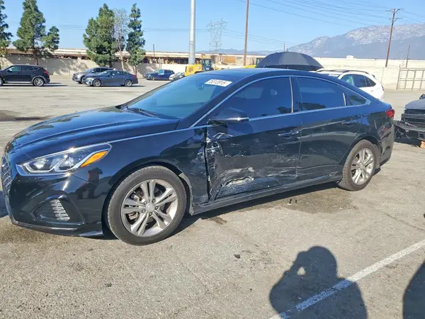 5NPE34AF0JH689517 2018 HYUNDAI SONATA - Image 1