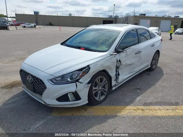 5NPE34AF0JH697665 2018 HYUNDAI SONATA - Image 2