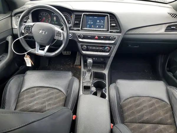 5NPE34AF0JH698492 2018 HYUNDAI SONATA - Image 8