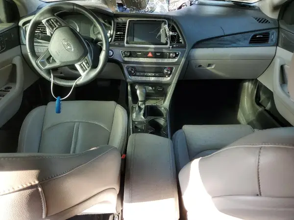 5NPE34AF0JH701679 2018 HYUNDAI SONATA - Image 8