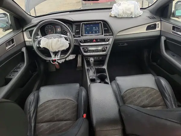 5NPE34AF0JH708325 2018 HYUNDAI SONATA - Image 8