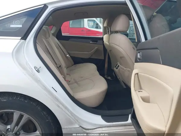 5NPE34AF0JH720023 2018 HYUNDAI SONATA - Image 8