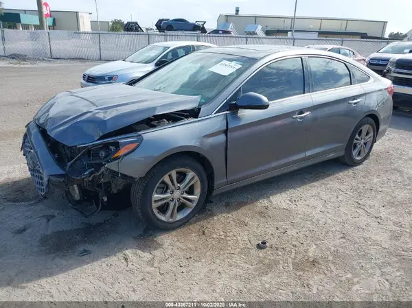5NPE34AF0JH720149 2018 HYUNDAI SONATA - Image 2
