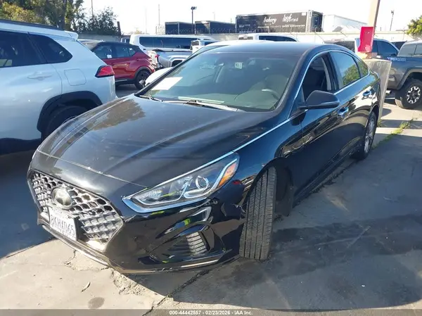 5NPE34AF0KH736711 2019 HYUNDAI SONATA - Image 2