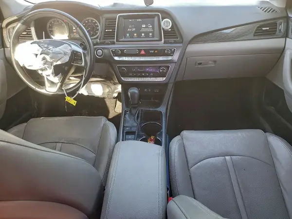 5NPE34AF0KH746915 2019 HYUNDAI SONATA - Image 8