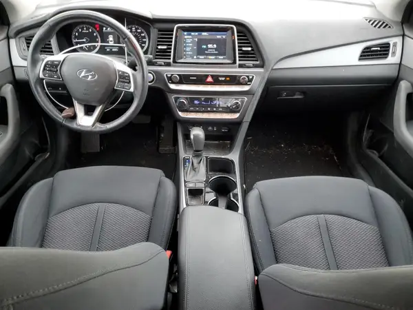 5NPE34AF0KH749412 2019 HYUNDAI SONATA - Image 8