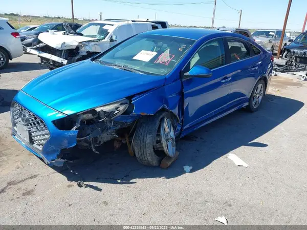 5NPE34AF0KH768512 2019 HYUNDAI SONATA - Image 2