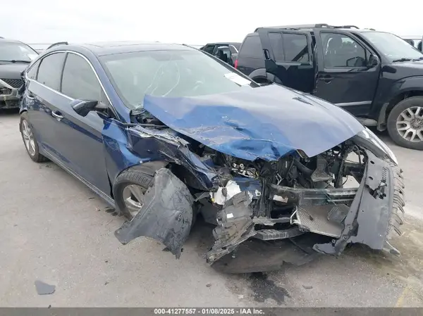 5NPE34AF0KH771734 2019 HYUNDAI SONATA - Image 1
