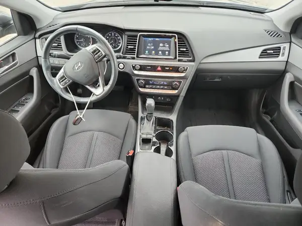5NPE34AF0KH778957 2019 HYUNDAI SONATA - Image 8