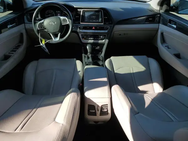 5NPE34AF0KH779185 2019 HYUNDAI SONATA - Image 8