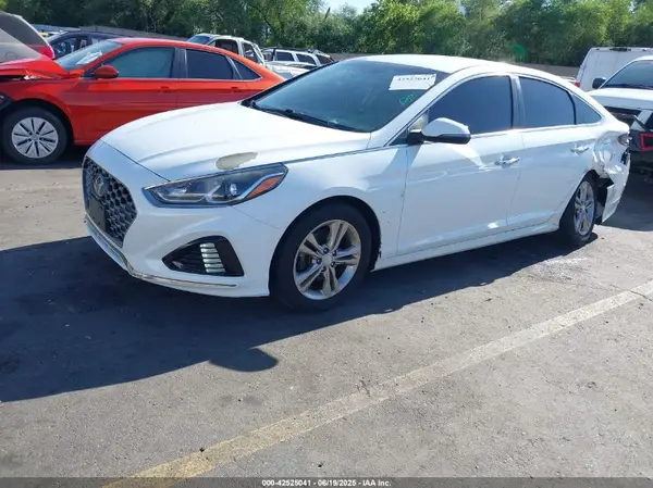 5NPE34AF0KH783687 2019 HYUNDAI SONATA - Image 2