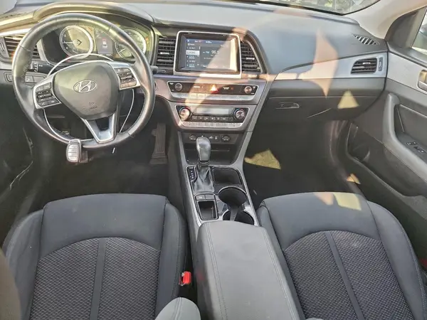 5NPE34AF0KH784385 2019 HYUNDAI SONATA - Image 8