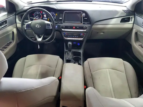 5NPE34AF0KH785911 2019 HYUNDAI SONATA - Image 8