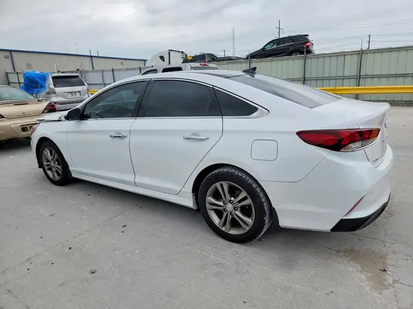 5NPE34AF0KH799744 2019 HYUNDAI SONATA - Image 2